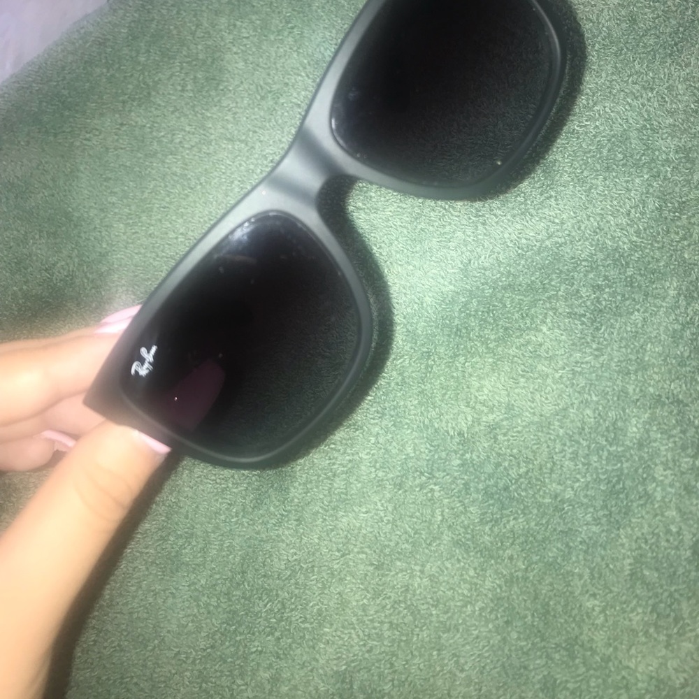 Prescriptioned Sun glasses! NEED TO GO